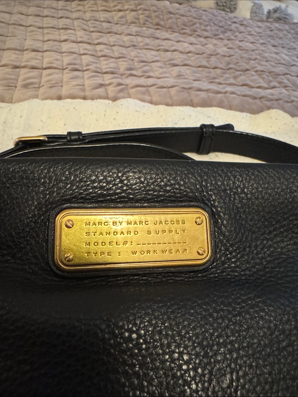 Marc by Marc Jacobs Black Leather Pebbled Crossbody with Gold Plaque - Picture 2 of 4
